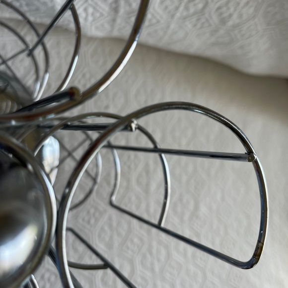 Coffee/Tea Tassimo T-Disc Pod Holder Carousel, for 30 T-Discs - Picture 5 of 7